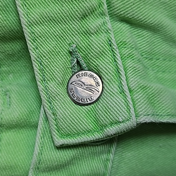 Riders Neon Green Jean Shorts in Women's Size 29 Waist EUC - Picture 3 of 11